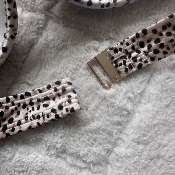 Victoria's Secret | Cheetah Bling "The Tease Halter" Bikini Top | Size 34D - Picture 8 of 14